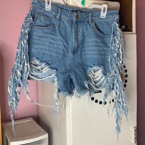 Fashion nova jean shorts